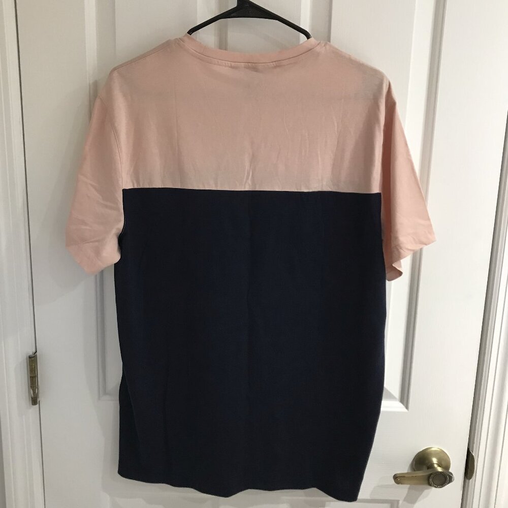 Michael Kors Black & Midnight Pink Crew Neck Casual Shirt L FLAWLESS - Picture 5 of 6